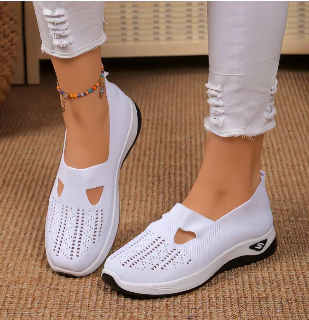 Zapatillas RelaxFit cómodas para caminar - PaulaMilan