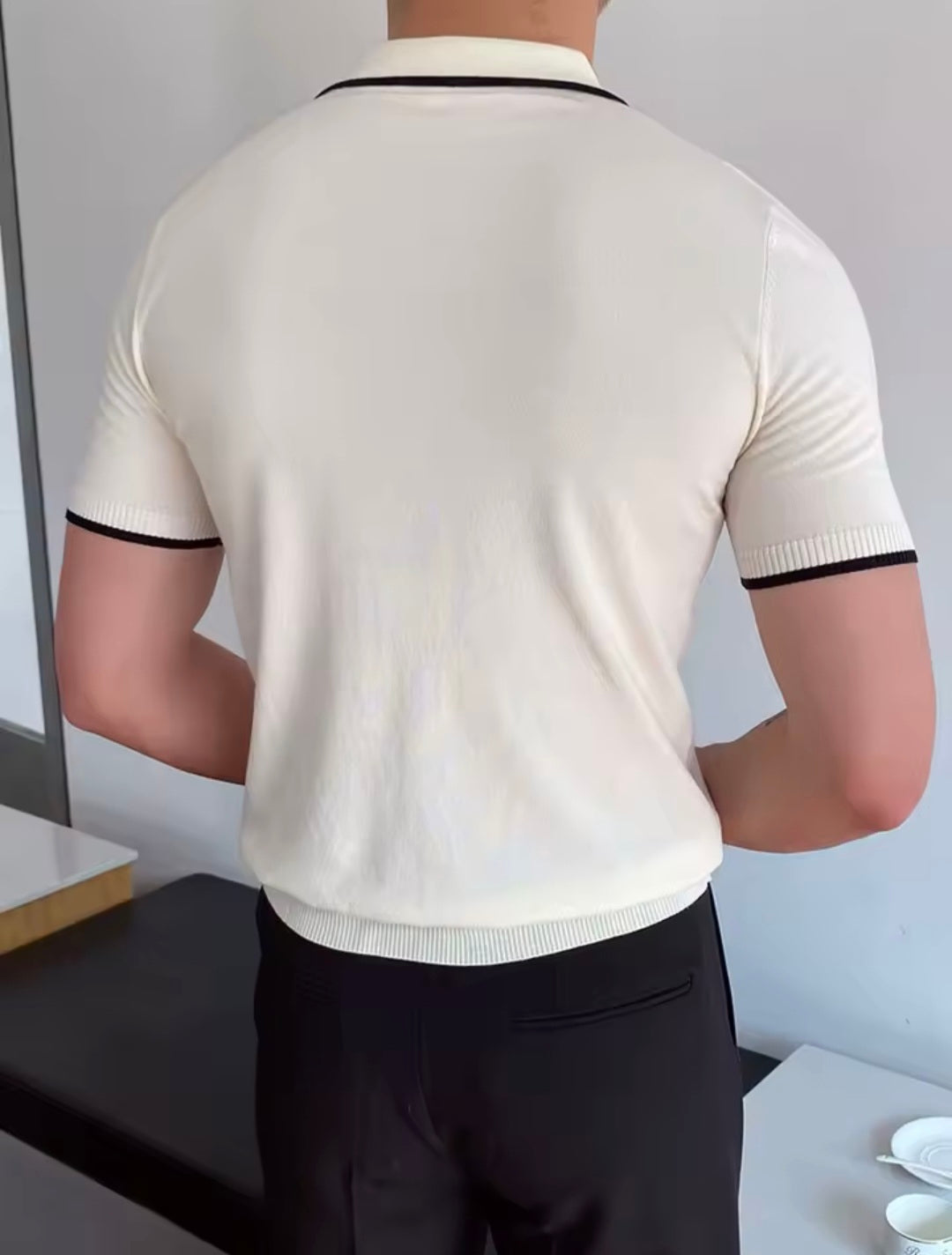 Polo Gonzalo – Estilo Clásico y Comodidad para el Hombre Actual - PaulaMilan